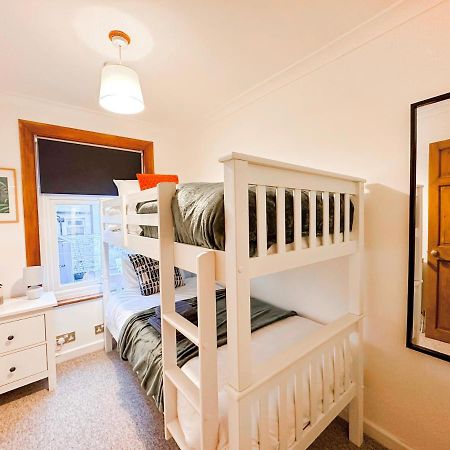 3 Bedroom Home Close To Town Centre With Wifi & Garden Royal Tunbridge Wells Eksteriør billede