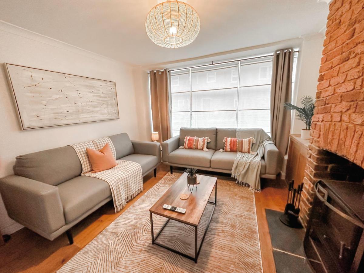 3 Bedroom Home Close To Town Centre With Wifi & Garden Royal Tunbridge Wells Eksteriør billede